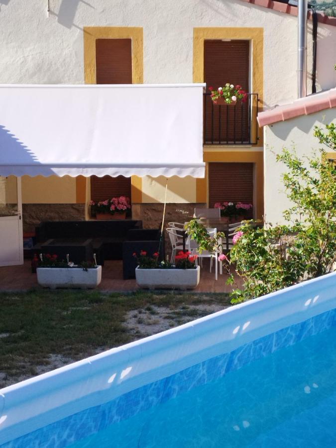 Casa Rural Los 7 Pinos De Gredos Navarredonda de Gredos Eksteriør billede